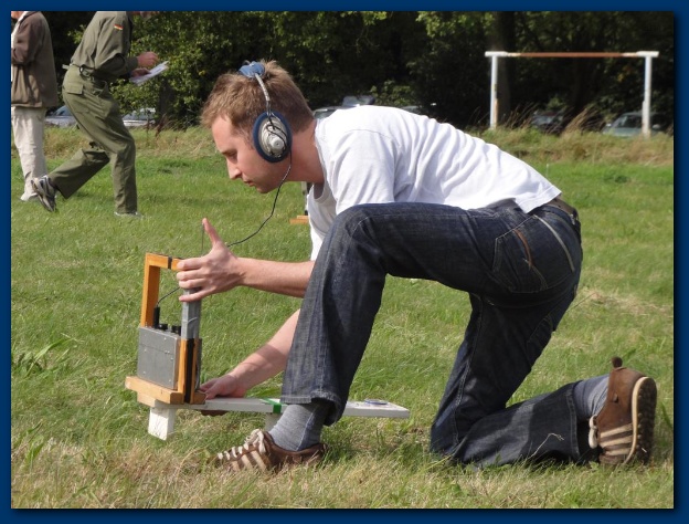 600x449 pixels (141K)